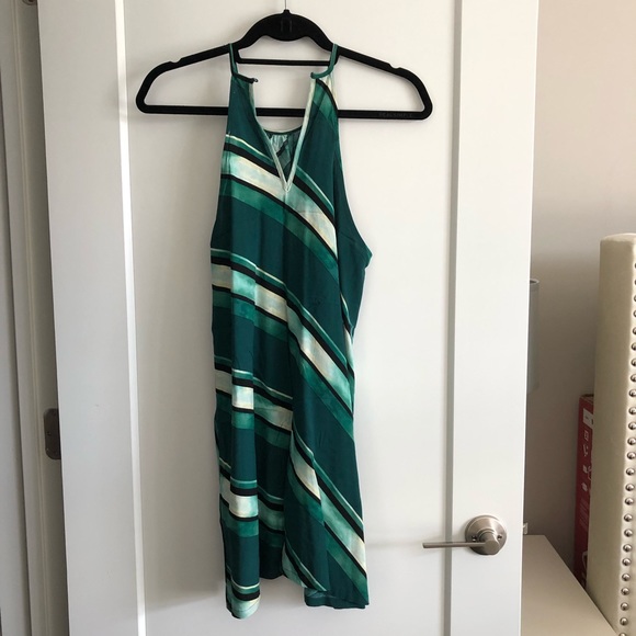 Flowy Dress - Picture 4 of 6